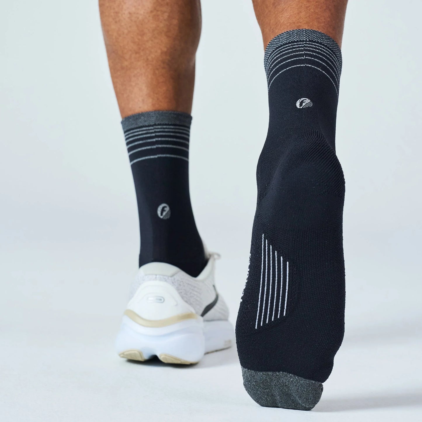 Elite Light Cushion Reflective Mini Crew