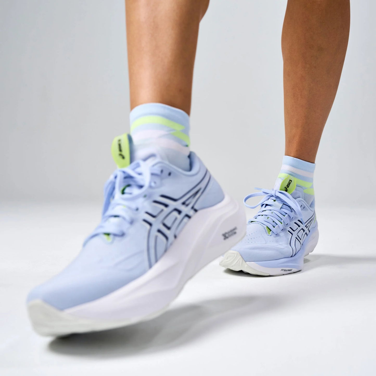 Elite Ultra Light Quarter 6 Pack